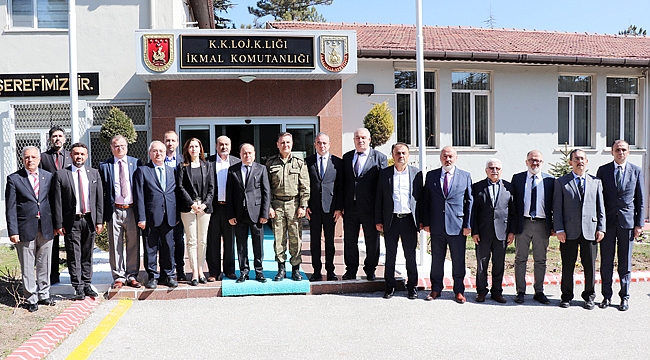 TUĞGENERAL ALP’E TAZİYE ZİYARETİ