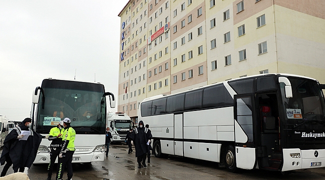 İŞÇİLER MEMLEKETLERİNE UĞURLANDI