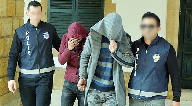 2 HIRSIZLIK ZANLISI YAKALANDI