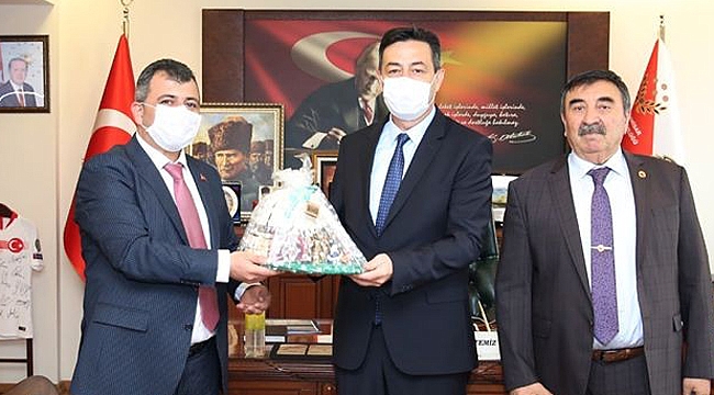 BAŞKAN KOYUNCU'DAN EMNİYET MÜDÜRÜ TEMİZ'E ZİYARET