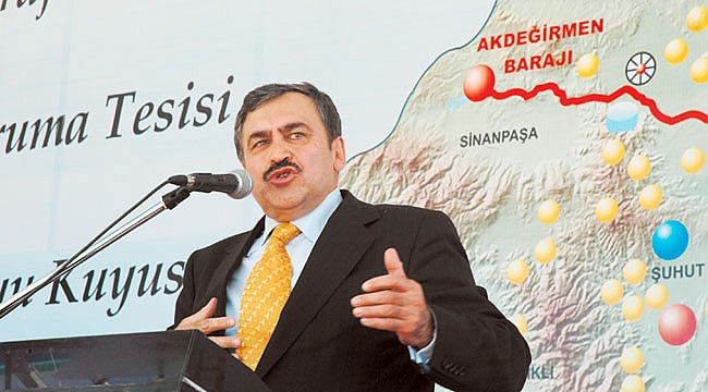 “BÜTÜN YOLLAR AFYON KAYMAĞI GİBİ”