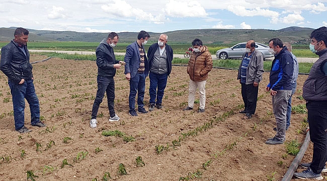 “HÜKÜMETİMİZ ÇİFTÇİLERİMİZİN YANLARINDADIR”