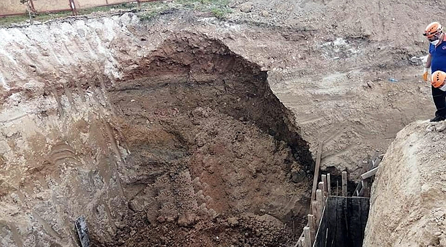 KANALİZASYON İNŞAATINDA GÖÇÜK OLUŞTU, 1 KİŞİ HAYATINI KAYBETTİ