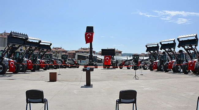 ÖZEL İDARE PARKURUNA YENİ İŞ MAKİNALARI