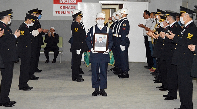 TABANCASI KAZARA ATEŞ ALAN UZMAN ÇAVUŞ İÇİN TÖREN DÜZENLENDİ