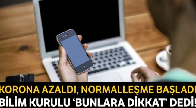 Telefonları kaplayın, iş yerinde önlük giyin