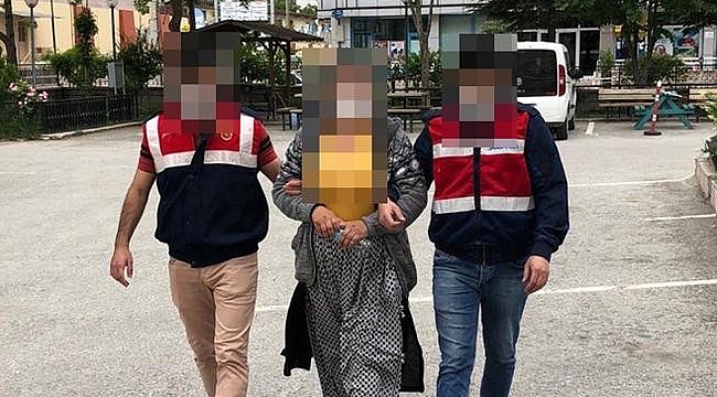 UYUŞTURUCU SATMAYA ÇALIŞIRKEN YAKALANDI