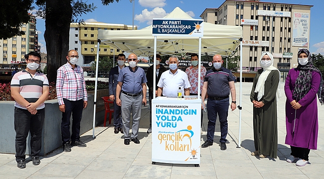 AK PARTİ ‘SEN YOKSAN BİR EKSİĞİZ’ SLOGANI İLE ÜYELİK SEFERBERLİĞİ BAŞLATTI