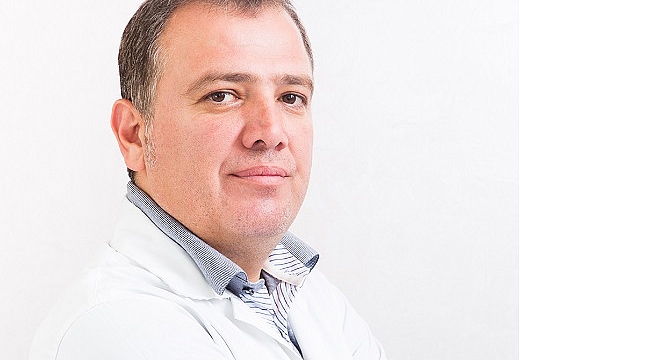 ALTIN İĞNE YÖNTEMİ İLE GENÇ GÖRÜNMEK MÜMKÜN
