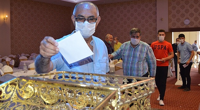 DÜĞÜNLERDE SOSYAL MESAFE VE MASKE OLACAK