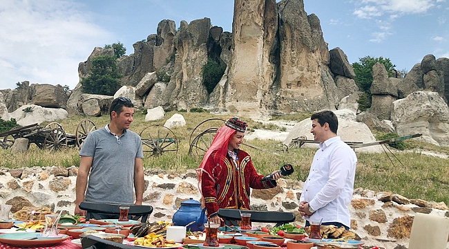 DÜNYAYI GEZİYORUM’UN SON DURAĞI AFYON OLDU