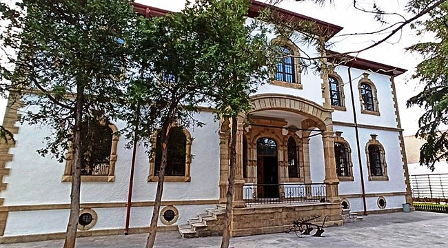 EMİRDAĞ KÜLTÜR EVİNDE SONA GELİNDİ