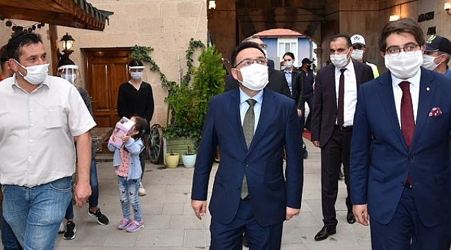 VALİ ÇİÇEK SULTANDAĞI'NDA TEMASLARDA BULUNDU