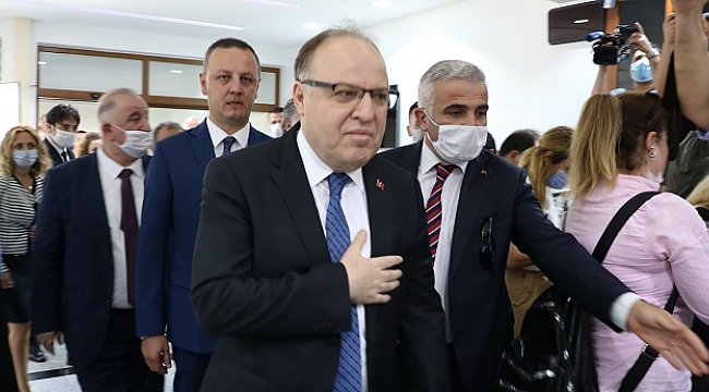 VALİ TUTULMAZ GÖREVİNE BAŞLADI