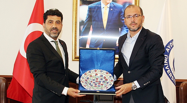 REKTÖR OKUMUŞ'TAN ADÜ'YE ZİYARET