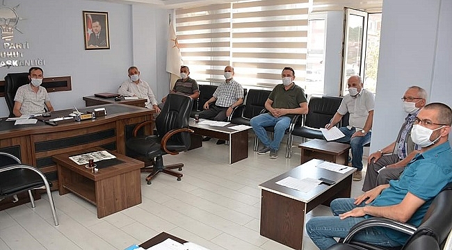 ŞUHUT AK PARTİ GRUP TOPLANTISI YAPILDI