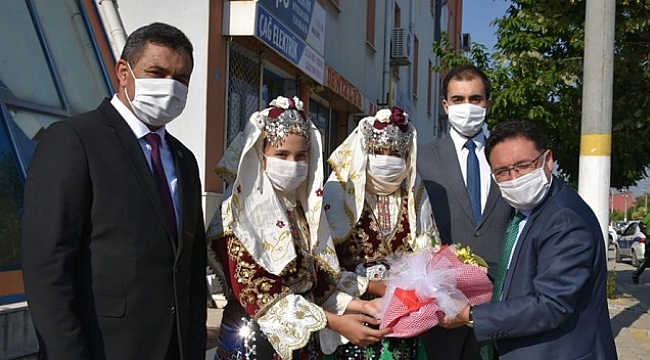 VALİ ÇİÇEK AFYONKARAHİSAR’I KEŞFEDİYOR