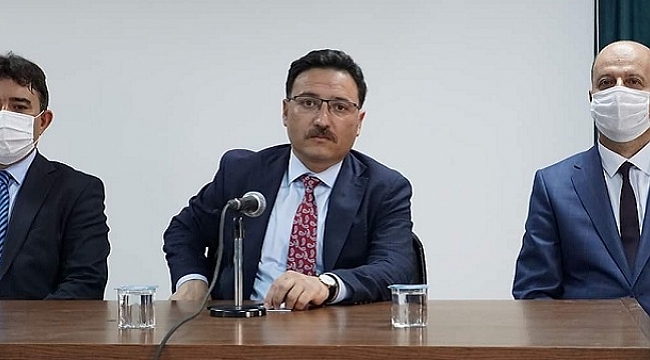 VALİ ÇİÇEK, MUHTARLARLA BİRARAYA GELDİ