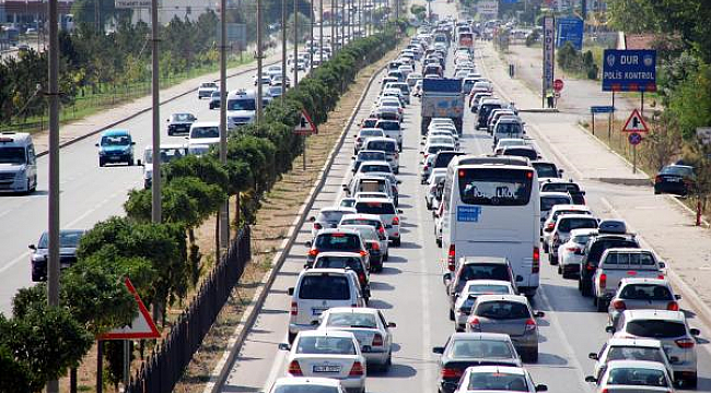Afyonkarahisar’daki araç sayısı temmuz ayında 227 bin 447 oldu