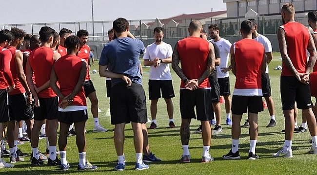 ANTALYASPOR İLK ANTRENMANINA ÇIKTI