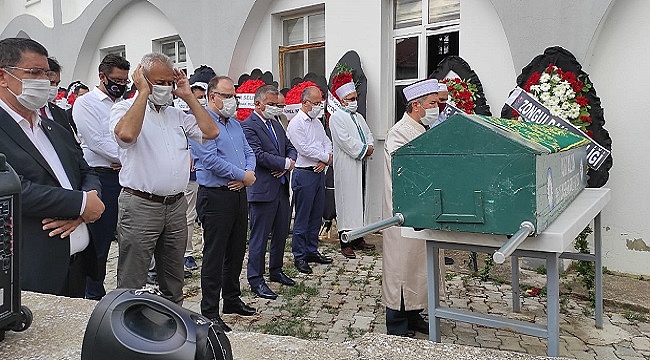 ESKİ VALİ MUSTAFA TUTULMAZ, BABASINI KAYBETTİ