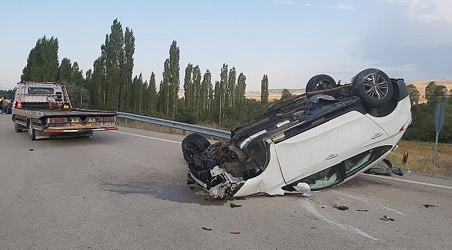 TRAFİK KAZASI: 2 YARALI