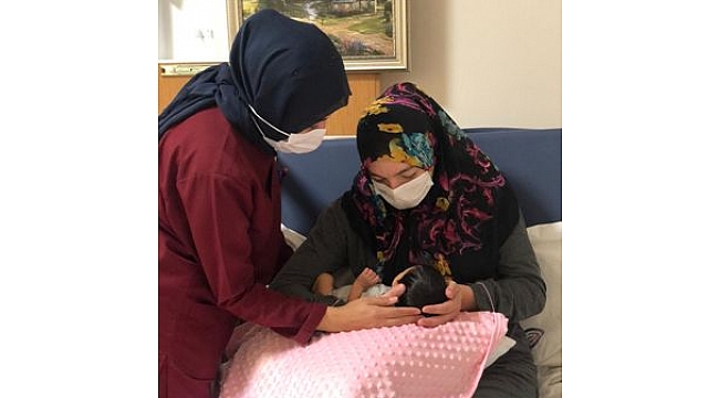Anne sütü ve emzirmenin önemi eğitimleri sürüyor
