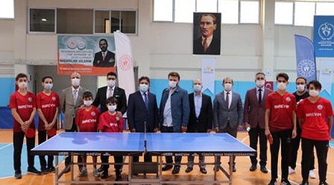 BİR GELECEK’TEN AFYONLU SPORCULARLA DESTEK