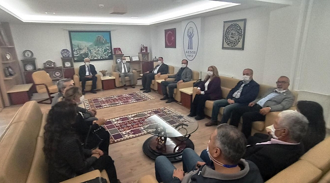İYİ PARTİ KONAK’I ZİYARET ETTİ