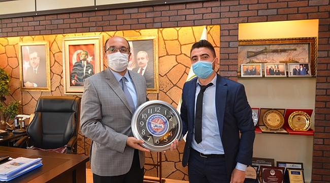 “Kutsal bir görev üstleniyorsunuz