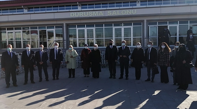 “BU MİLLETE İHANETİN BEDELİ AĞIR OLUR”