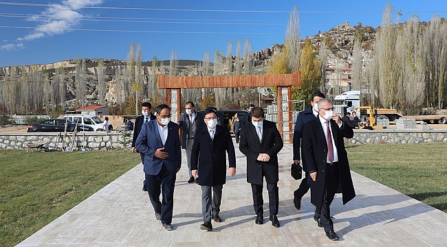 HERKES GÖRMEK İÇİN CAN ATACAK