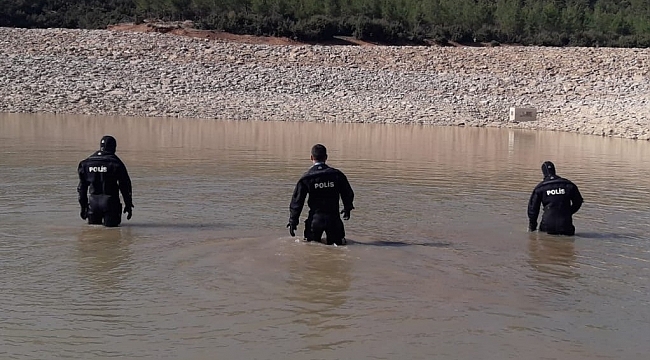 Kaybolan yaşlı çifti balık adamlar arıyor