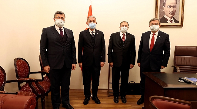 Milletvekillerinden MSB Hulusi Akar’ı ziyaret