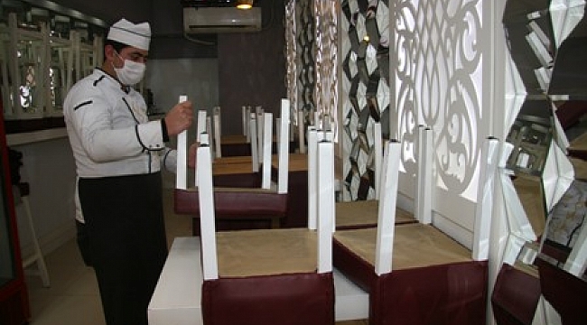 Saat 20.00’da Afyonkarahisar’da kepenkler kapandı