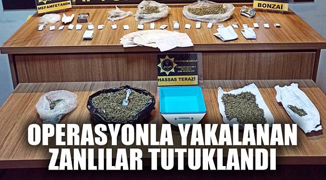 Afyonkarahisar'da uyuşturucu operasyonunda yakalanan 3 zanlı tutuklandı