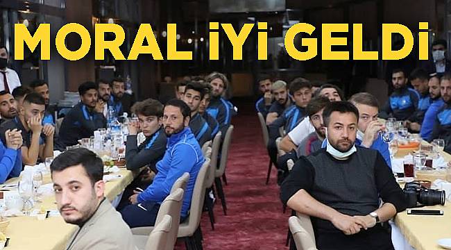 Moral yemeği verildi