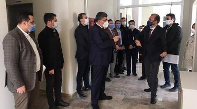 Özkaya’dan AFSÜ Rehabilitasyon merkezine ziyaret