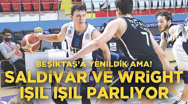 Saldivar ve Wright ışıl ışıl parlıyor