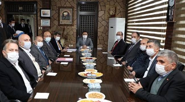 “Sandıklı’ya her türlü desteği vereceğiz”