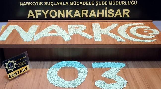 UYUŞTURUCU MADDE ELE GEÇİRİLDİ: 4 GÖZALTI