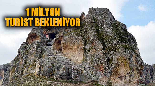 1 MİLYON TURİST BEKLENİYOR