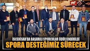 Başarılı sporcular ödüllendirildi 