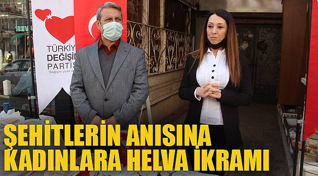 ŞEHİTLERİN ANISINA KADINLARA HELVA İKRAMI