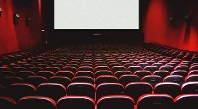 Sinema salonları 1 ay daha kapalı kalacak