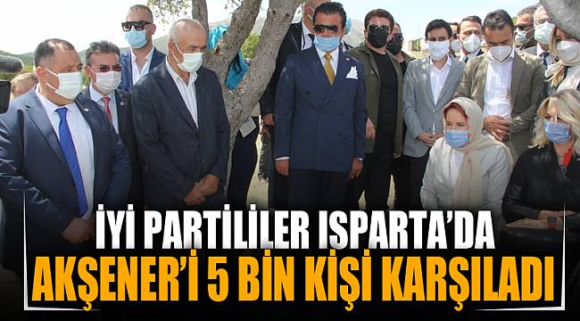 Genel Başkan Meral Akşener’i Beş bin kişi karşıladı