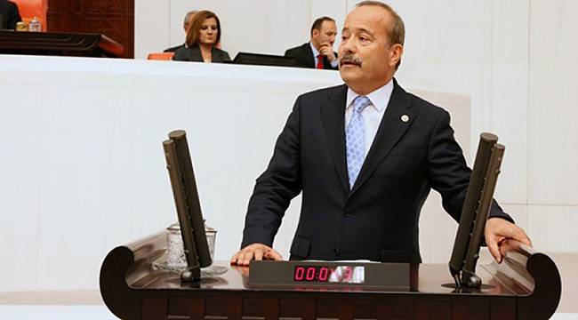 “GÜZEL BAYRAMLARIN GELECEĞİNE İNANIYORUM”