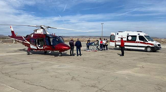 Hava ambulansı anjiyo olması gereken yaşlı adam için havalandı
