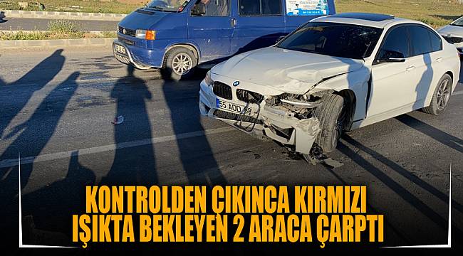 Kontrolden çıkınca kırmızı ışıkta bekleyen 2 araca çarptı