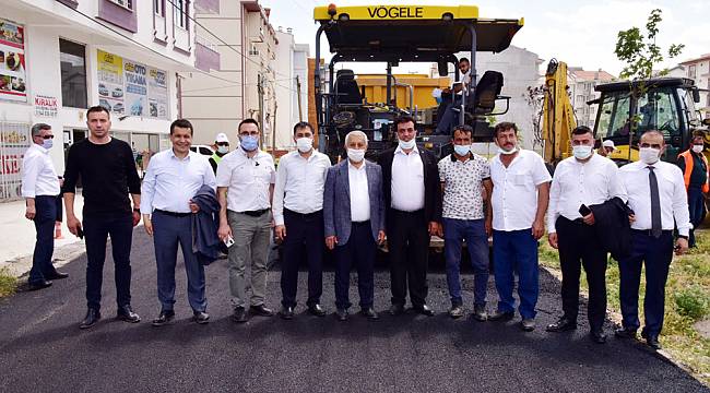 “Erenler mahallesinin yolları kaymak gibi olacak”